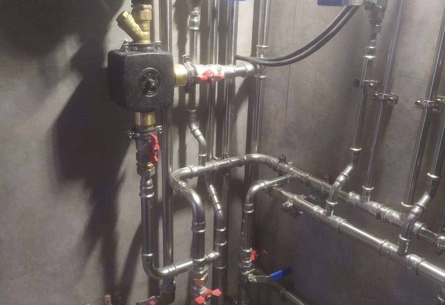 Fontanería en inoxidable (1)