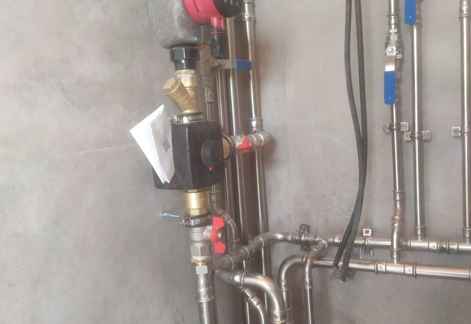 Fontanería en inoxidable (4)